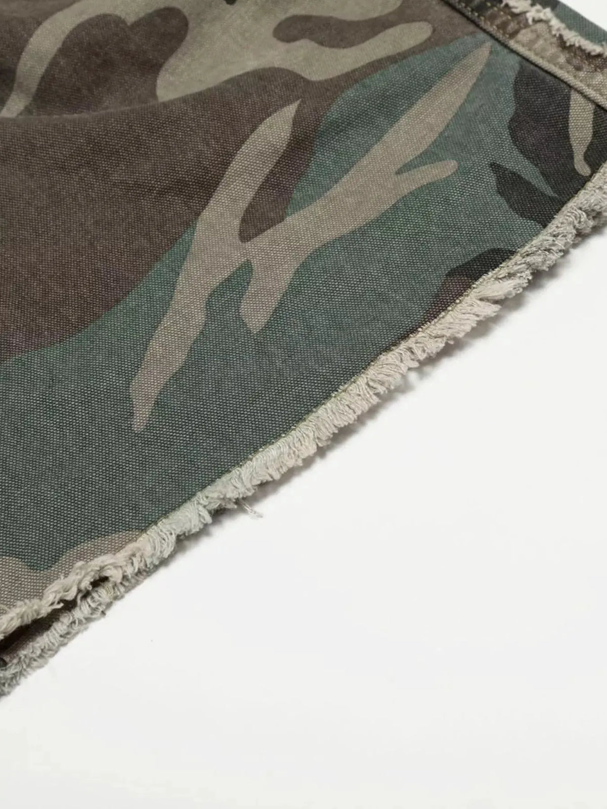 Men's Camouflage Wide-Leg Pants by Trendsi