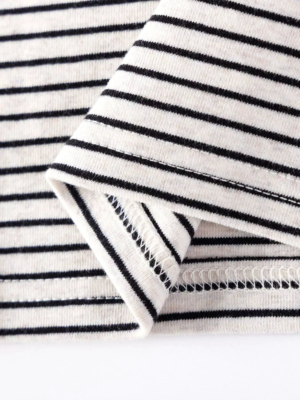 Children's Long-Sleeve Striped Turtleneck T-Shirt by Trendsi