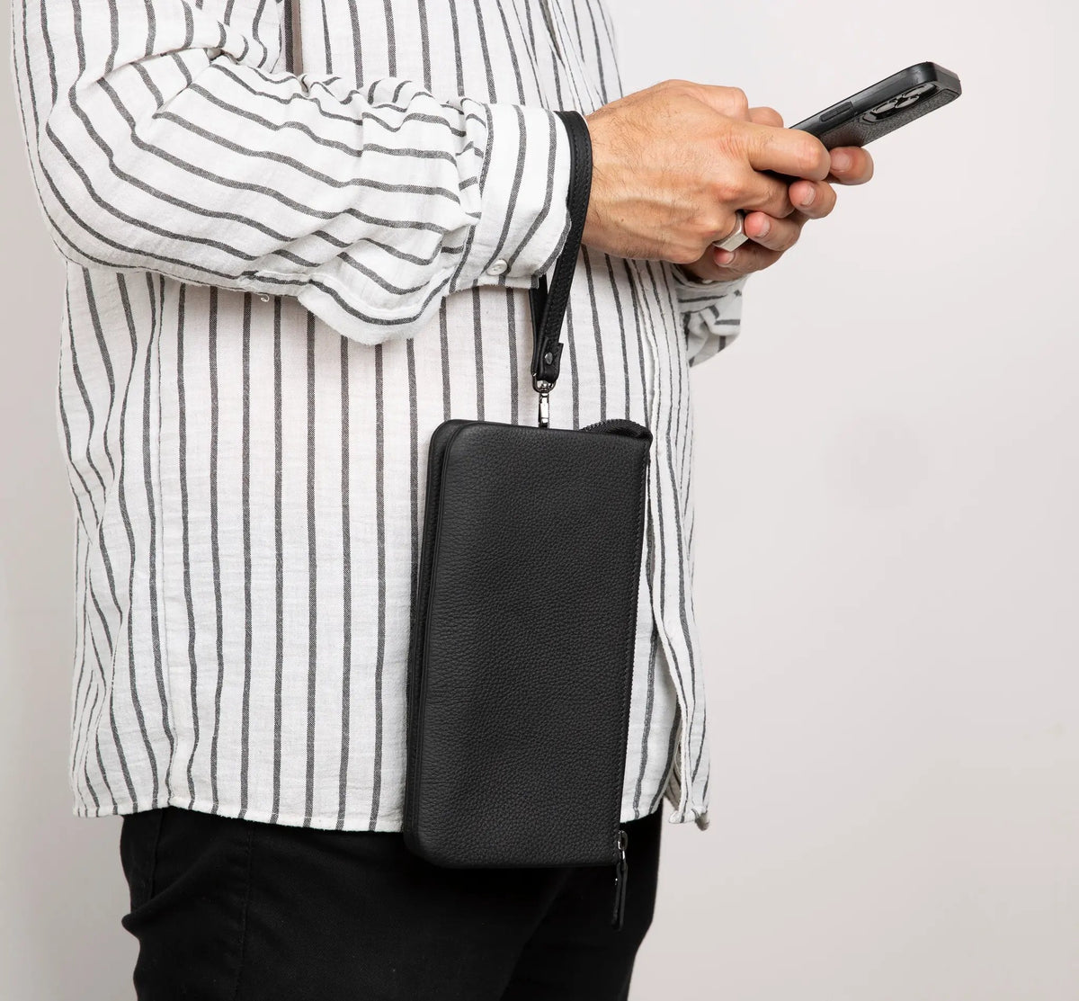 Majeste Leather Clutch Bag by TORONATA