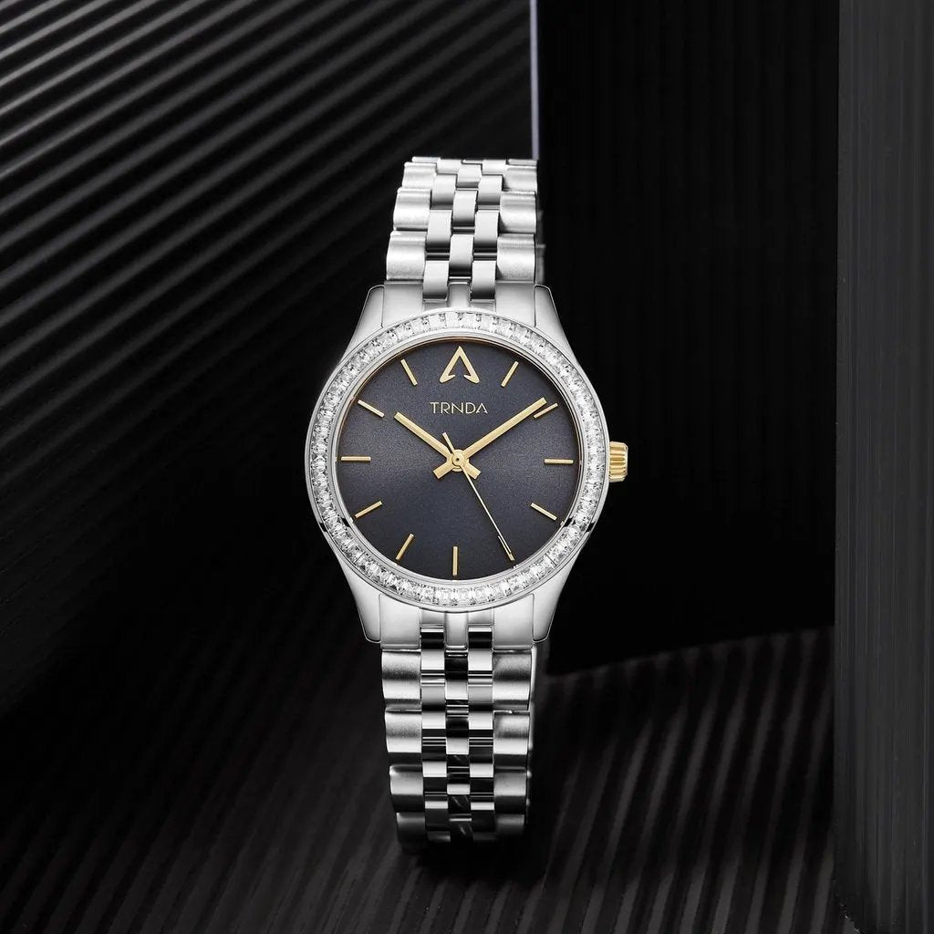Trnda Women's Silver Stainless Steel Watch, Gray Dial | Trnda32mm by TRNDA