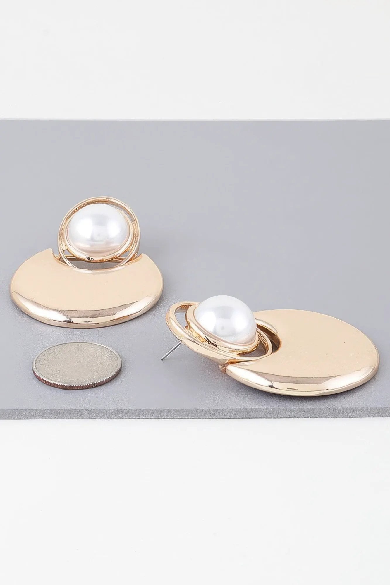 WOMEN'S EARRINGS Trending Prêt-à-Porter New Collection HUDSON YARDS BYMANYC ® New York by BYMANYC New York