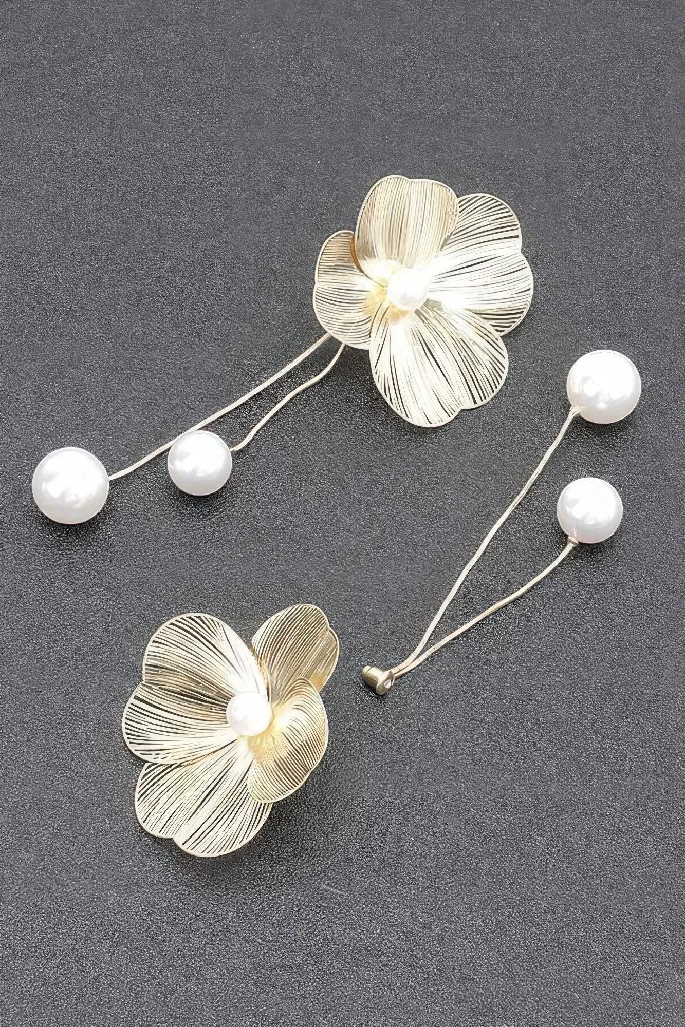 WOMEN'S EARRINGS Trending Prêt-à-Porter New Collection UNION SQUARE BYMANYC ® New York by BYMANYC New York