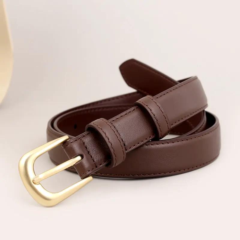 Classic Leather Belt with Golden Buckle by Trendsi