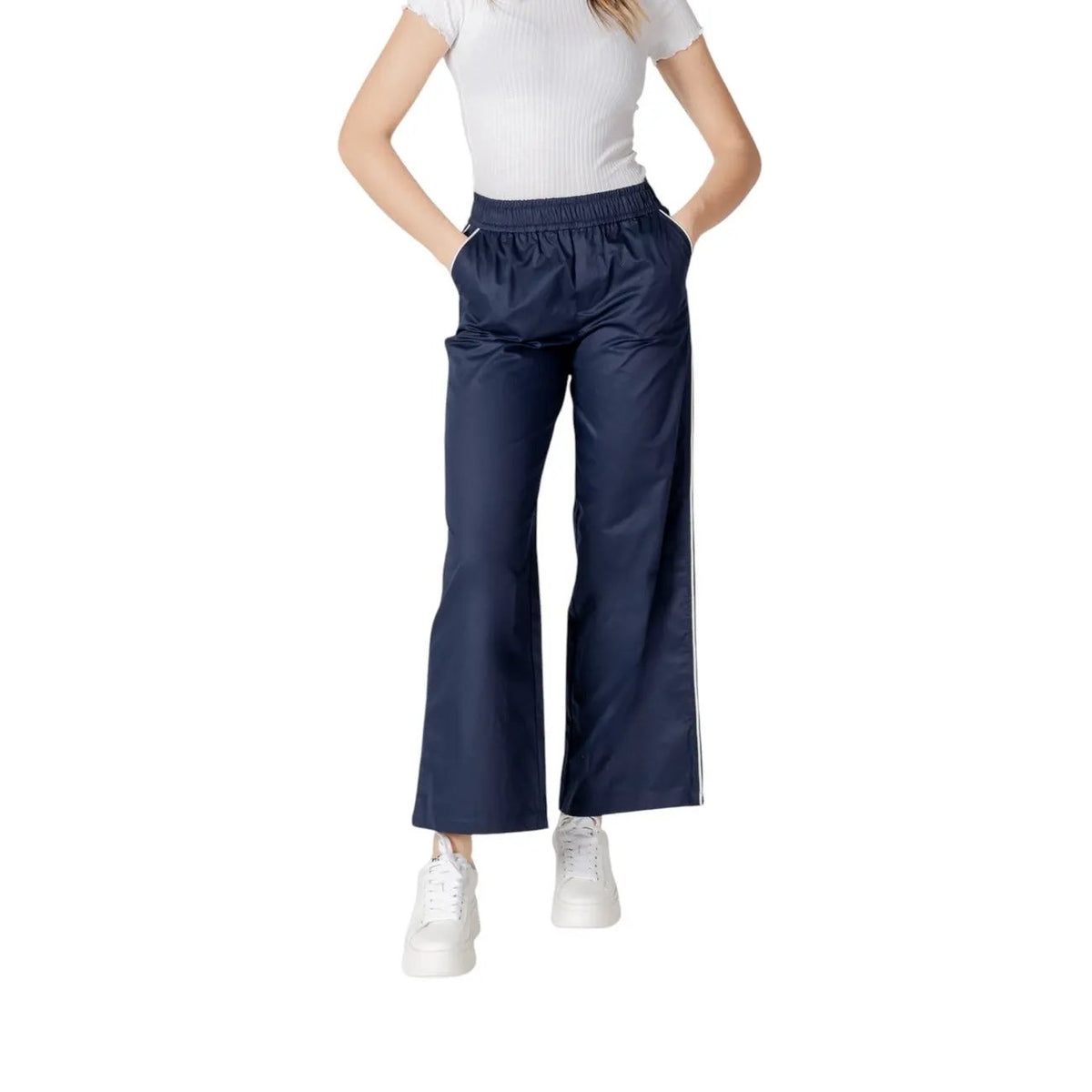 Only Women Comfortable Wide Leg Cotton Trousers Blue Casual Style by Only