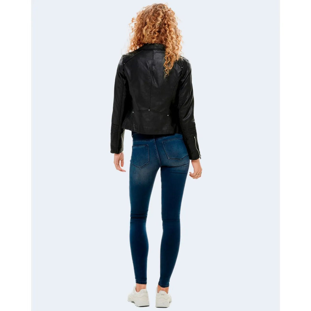 Only Women Sleek Black Blazer With Secure Zip Closure And Pockets by Only