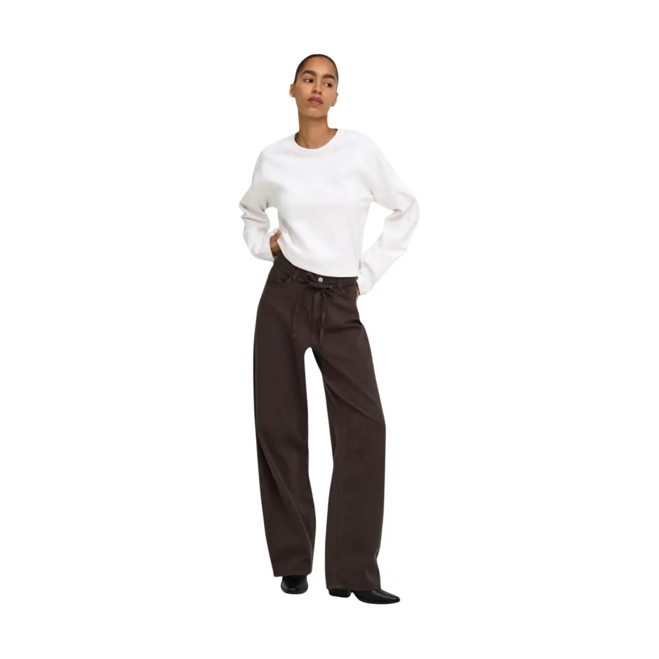 Only Women Stylish Brown Wide Leg Cotton Jeans With Drawstring Waist by Only