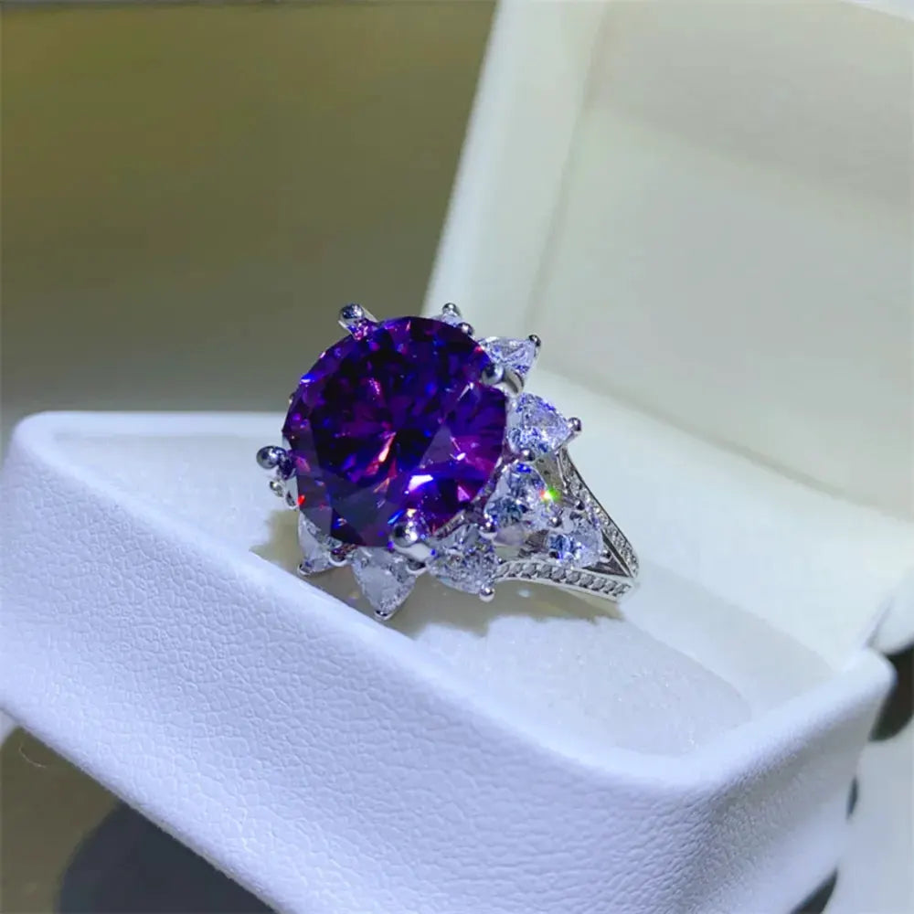 10 Carat Moissanite 925 Sterling Silver Flower Shape Ring by Partner Label