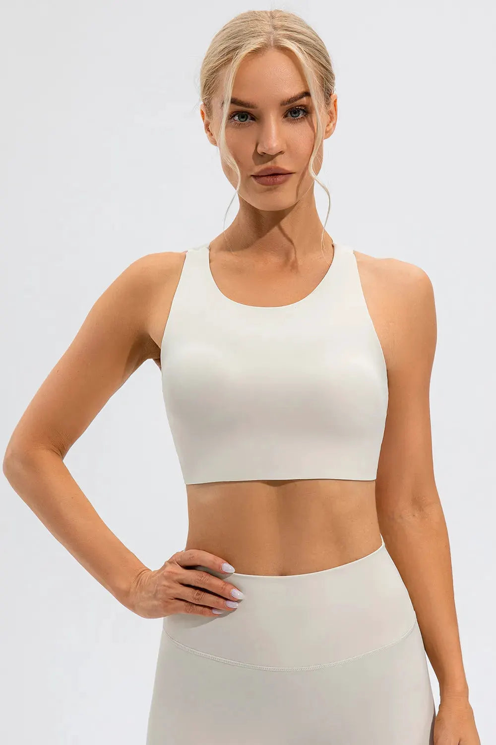 Round Neck Cutout Cropped Active Tank by Partner Label