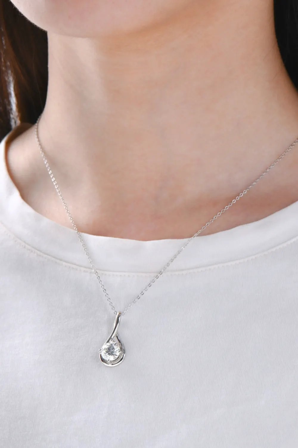 2 Carat Moissanite 925 Sterling Silver Necklace by Partner Labels