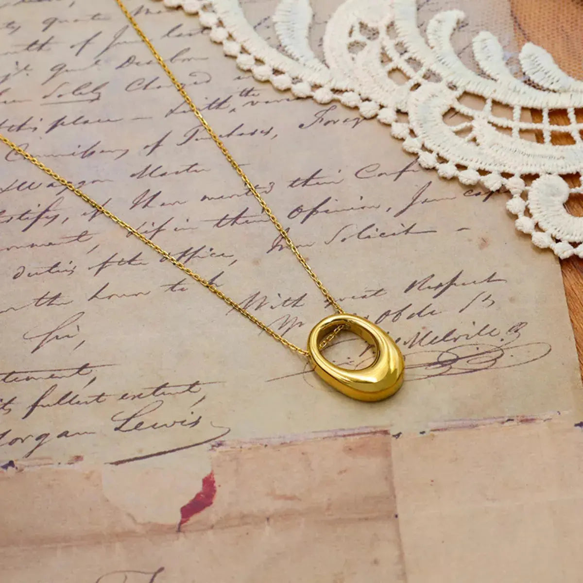 18K Gold-Plated Oval Pendant Necklace by Partner Labels