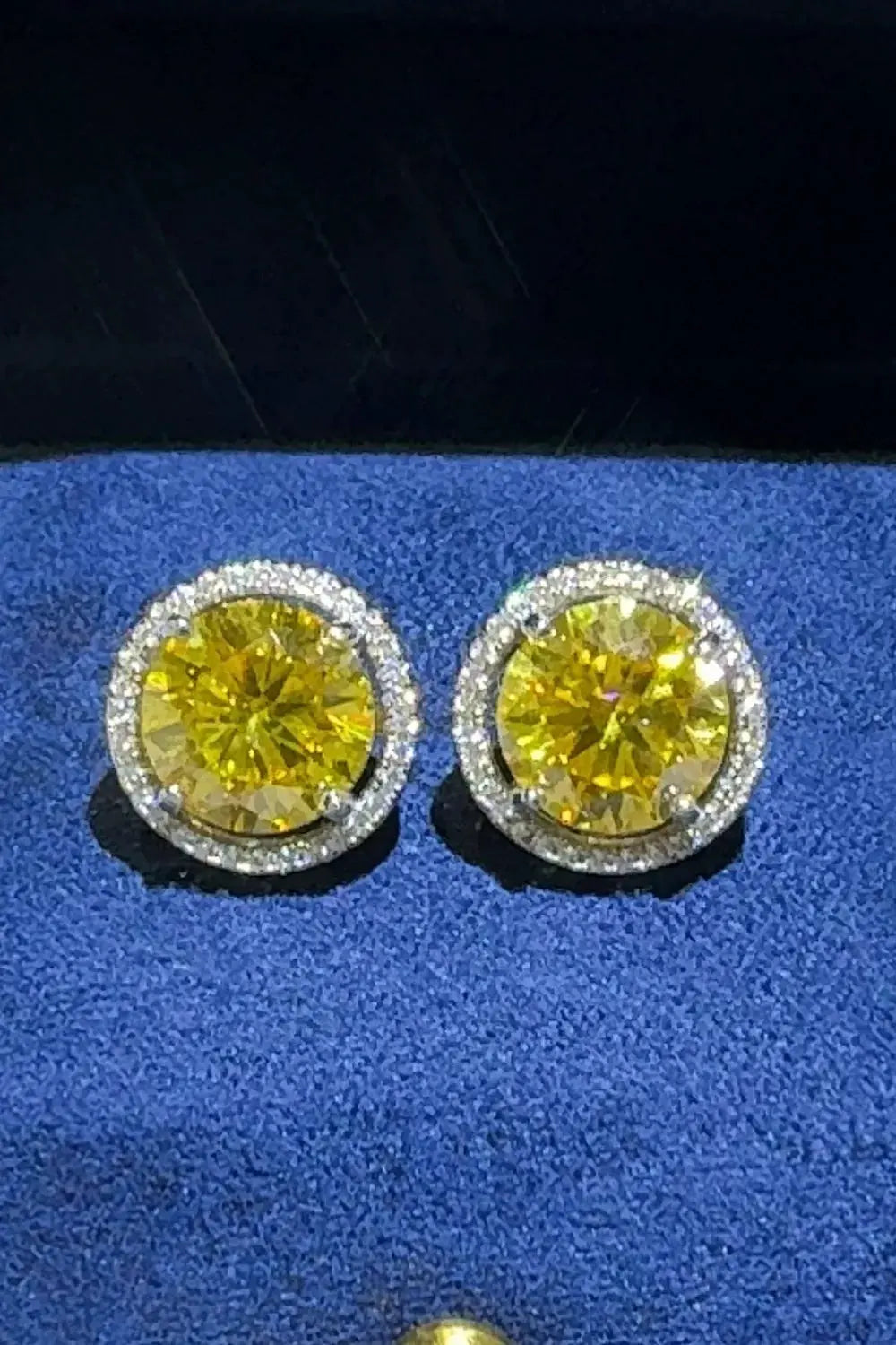 4 Carat Moissanite 925 Sterling Silver Earrings by Partner Label