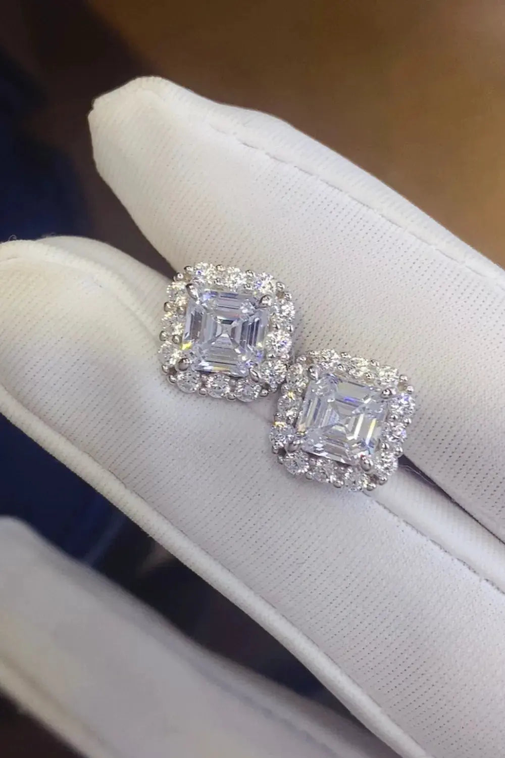 2 Carat Moissanite 925 Sterling Silver Stud Earrings by Partner Label