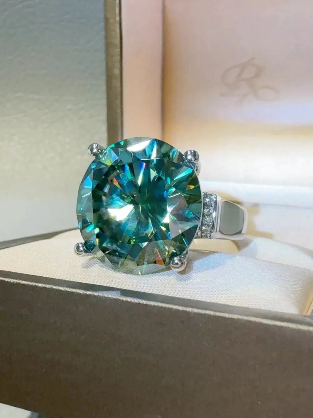 20 Carat Moissanite 925 Sterling Silver Ring by Partner Label