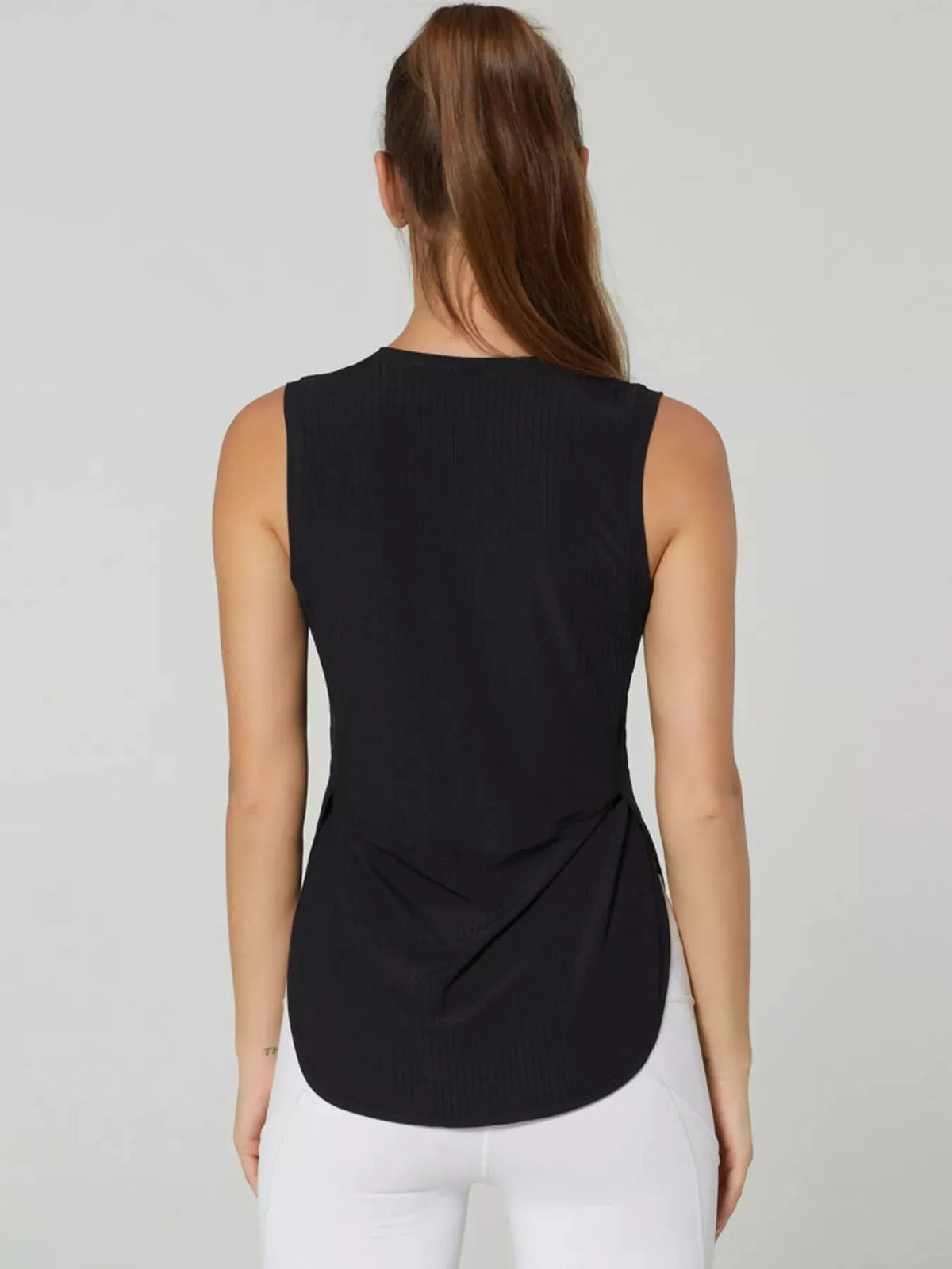 Lightweight Ribbed Active Tank by Trendsi