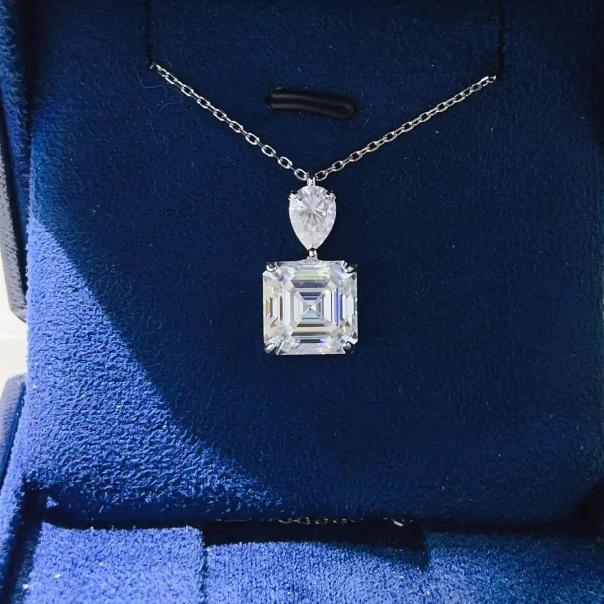 5.8 Carat Moissanite 925 Sterling Silver Pendant Necklace by Partner Labels