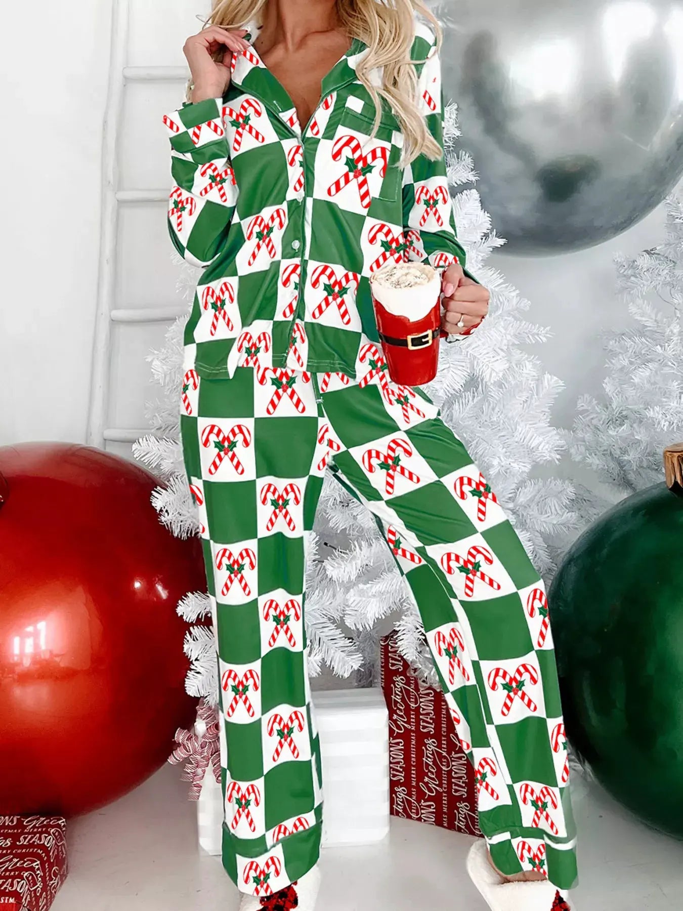 Candy Cane Checkered Pattern 2pcs Pajama Set by Partner Label