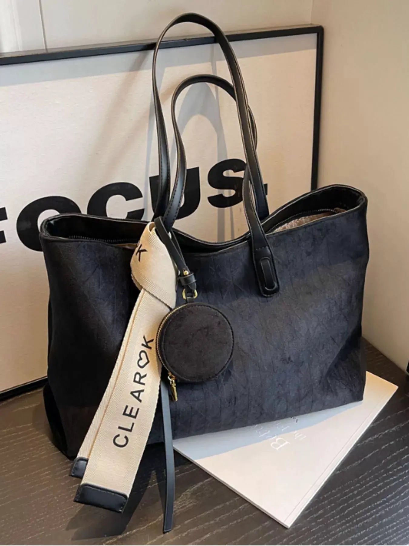 Large Capacity Tote Bag with Coin Purse by Partner Label