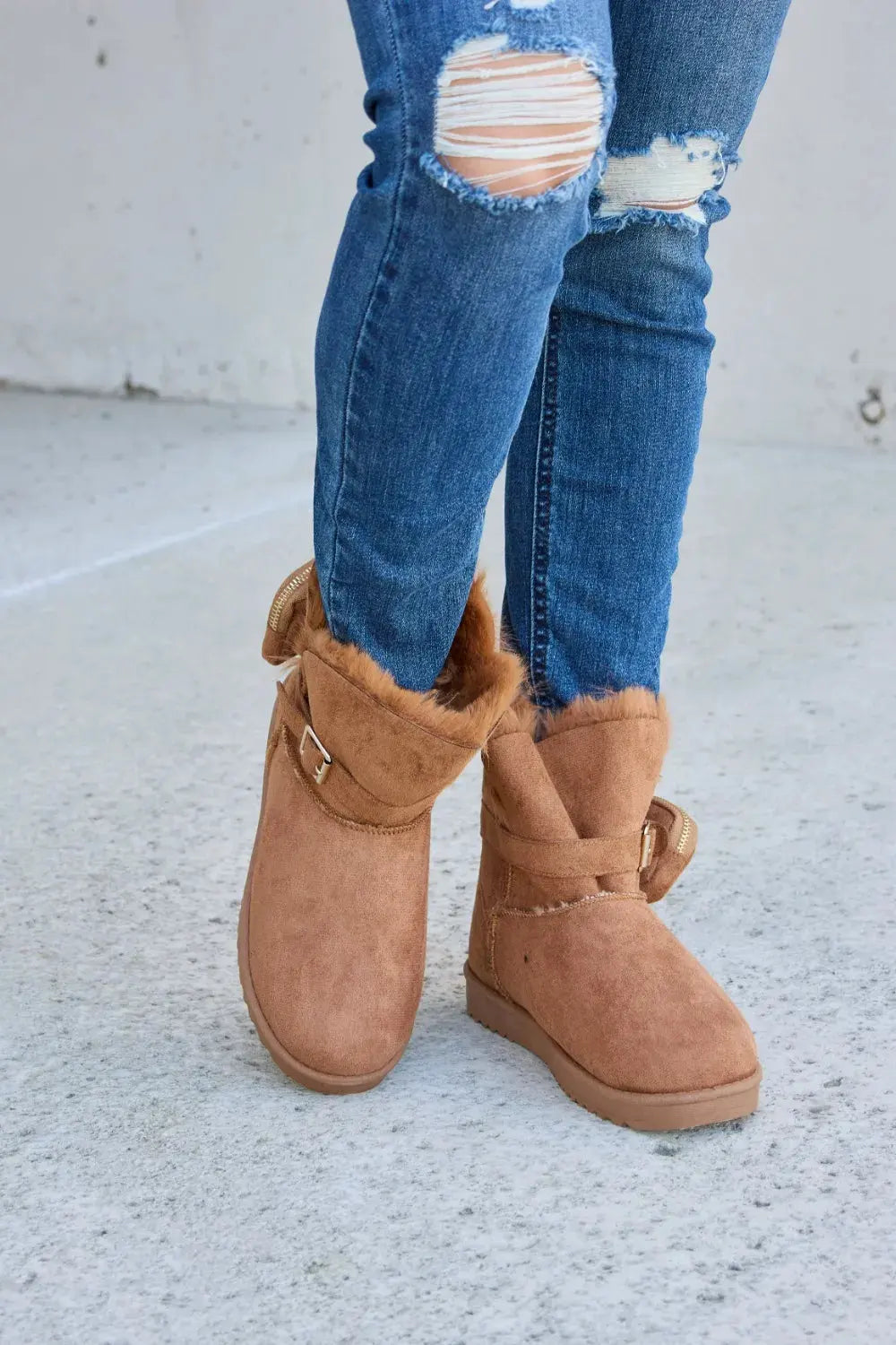 Forever Link Plush Thermal Flat Boots by Forever Link