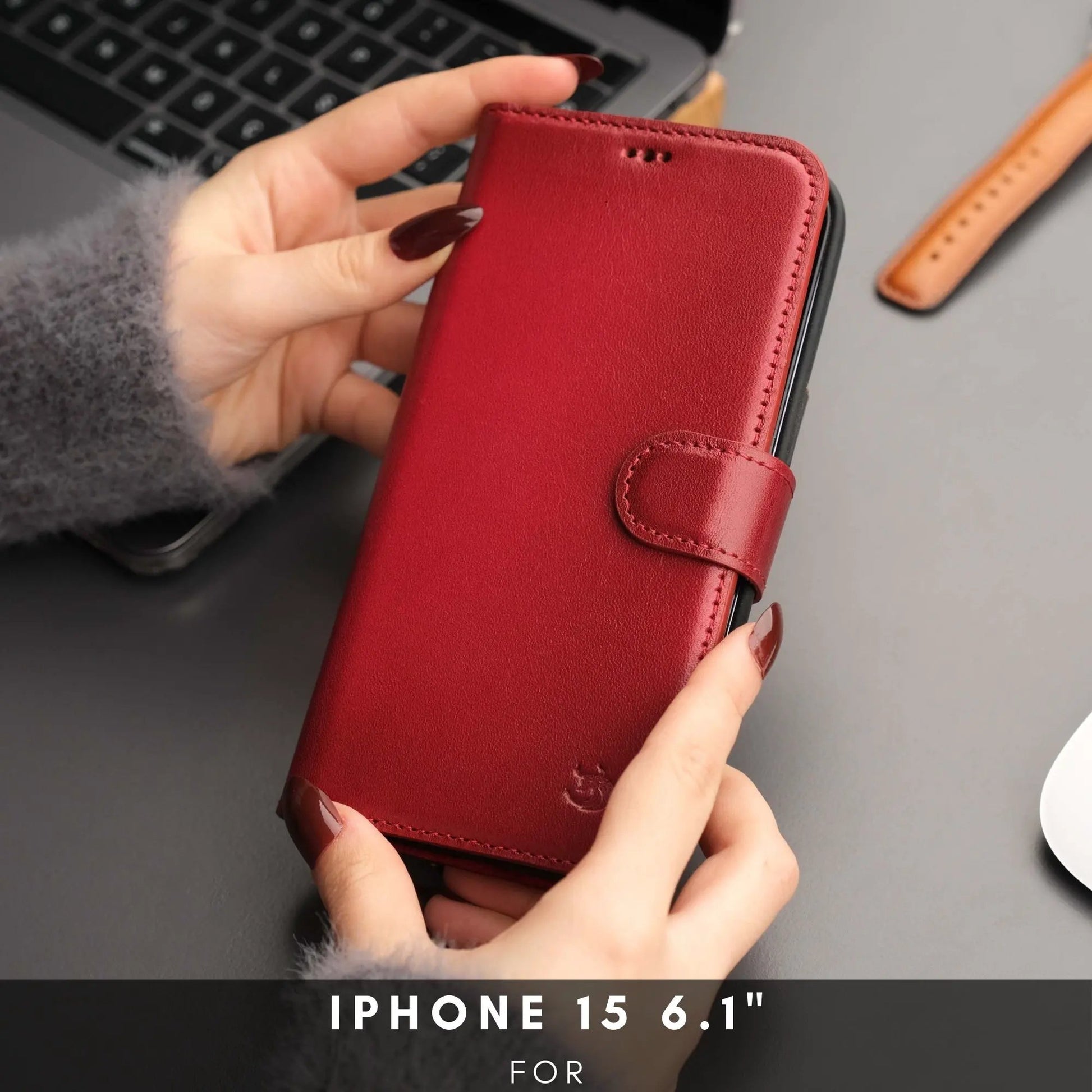 Casper Leather iPhone 15 Wallet Case | Detachable MagSafe Compatible RFID Protection by TORONATA