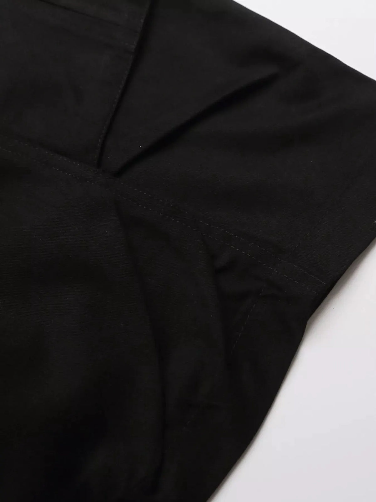 Men's Embroidered Cargo Capris by Trendsi