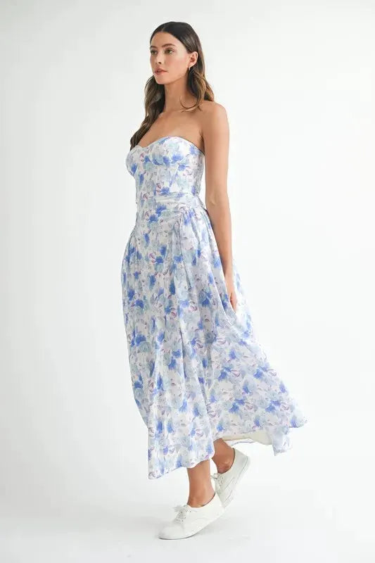 MABLE Sweetheart Neckline Floral Printed Midi Dress by MABLE