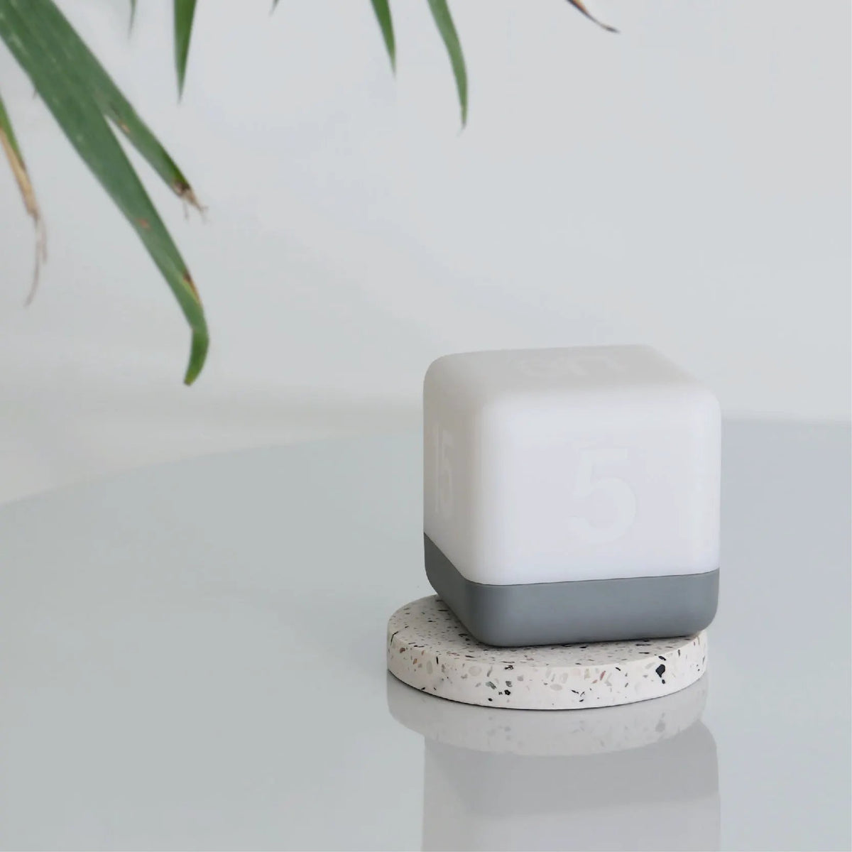 Portable charging LED desk lamp by Maiden-Art