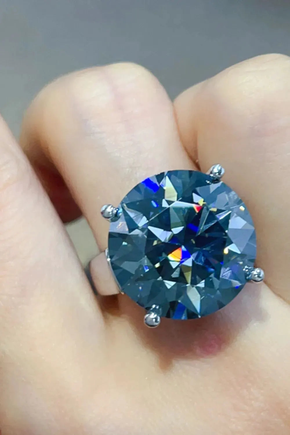 20 Carat Moissanite 925 Sterling Silver Ring by Partner Label