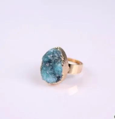 Natural Stone Agate Crystal Bud Women Rings Rose Vintage Rings by Maiden-Art