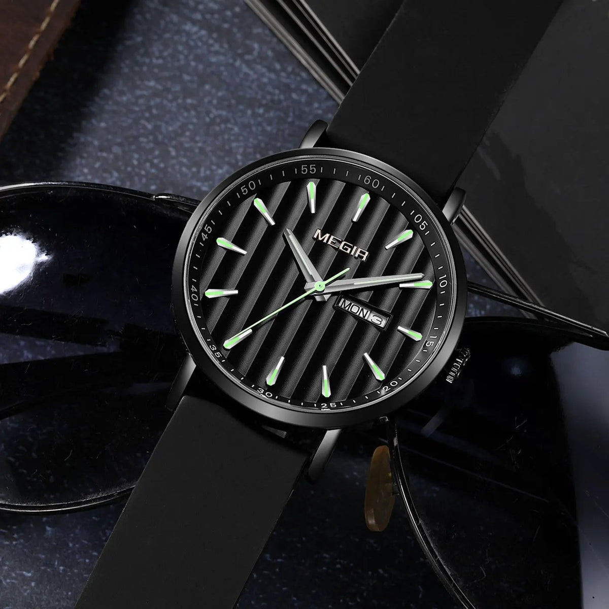 MEGIR Luxury Big Dial Mens Watch Fashion Quartz Casual Sport Wristwatch for Men Waterproof Week Date Display Clock Reloj Hombre 1081 by MEGIR WATCH GROUP