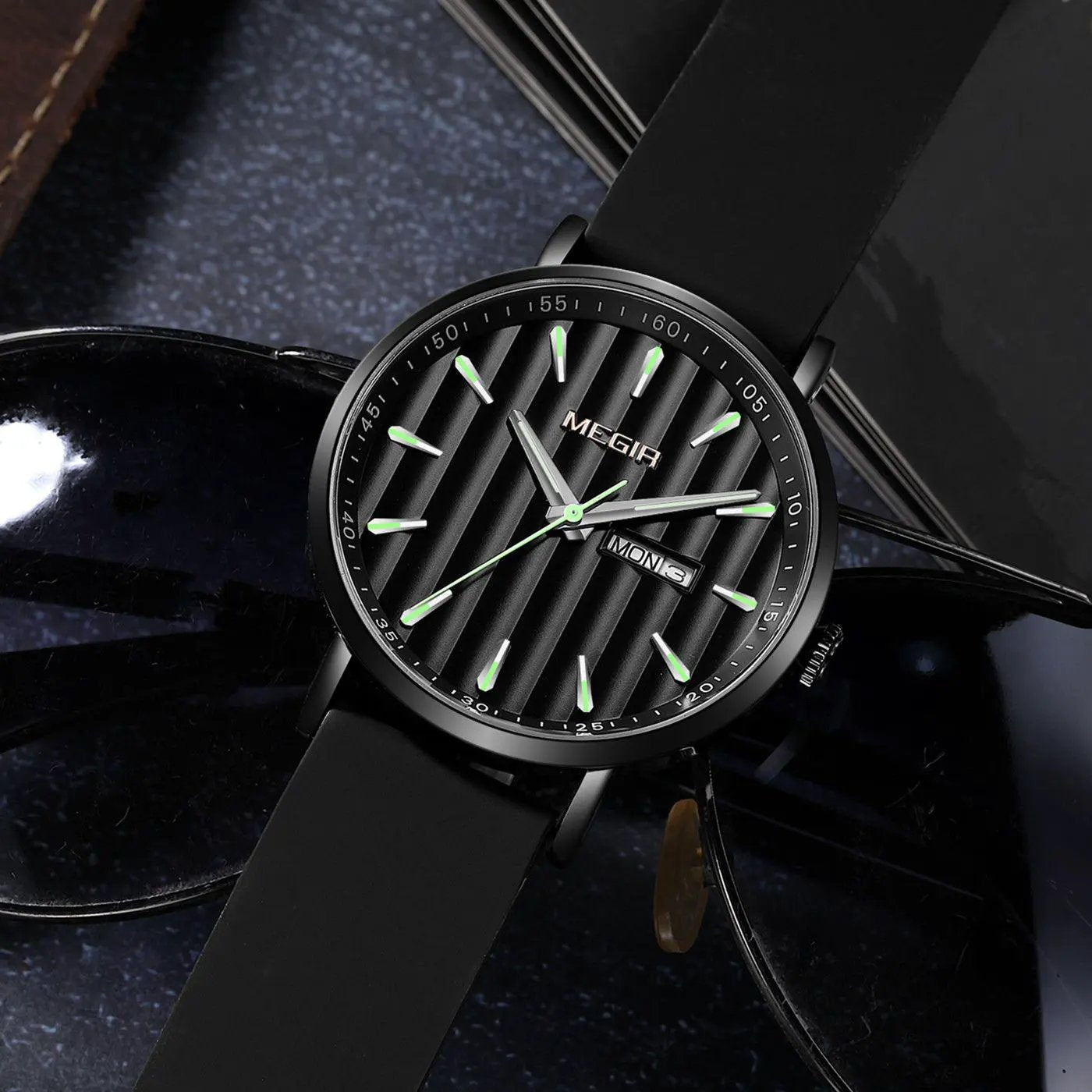 MEGIR Luxury Big Dial Mens Watch Fashion Quartz Casual Sport Wristwatch for Men Waterproof Week Date Display Clock Reloj Hombre 1081 by MEGIR WATCH GROUP
