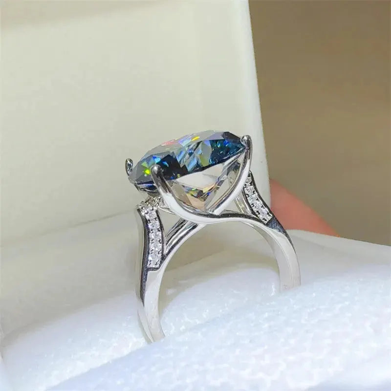 10 Carat 925 Sterling Silver Moissanite Ring by Partner Label