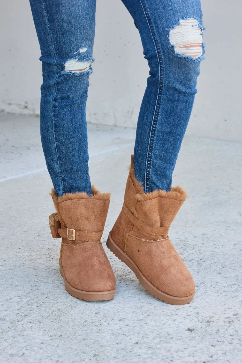 Forever Link Plush Thermal Flat Boots by Forever Link
