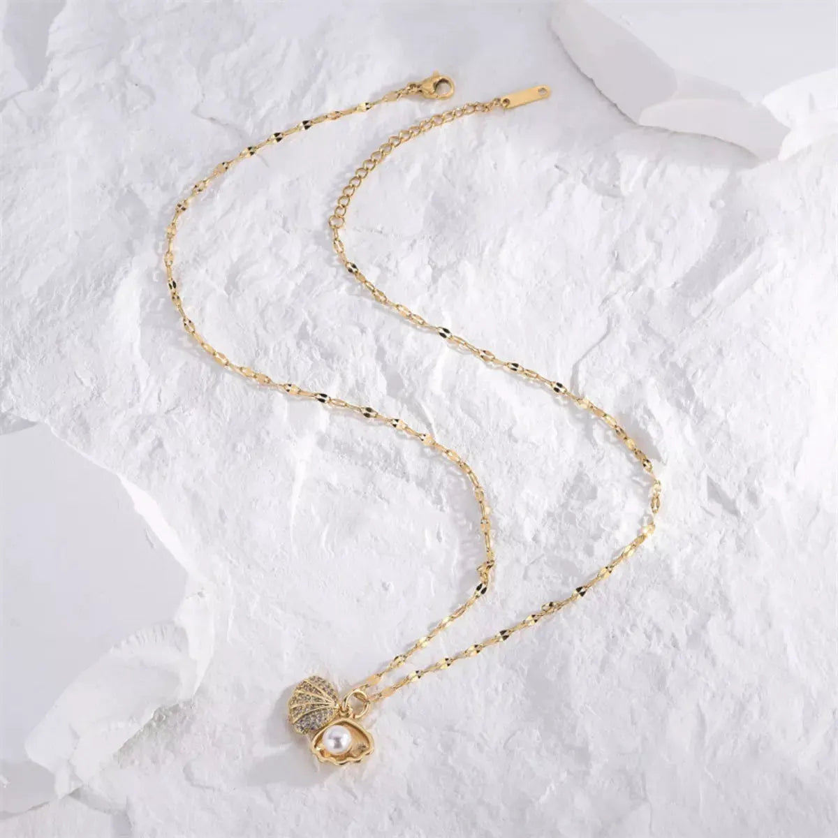 18K Gold-Plated Pearl Shell Necklace by Partner Labels
