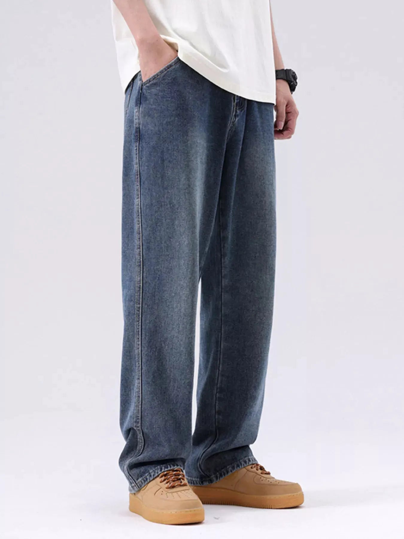 Men's Plus Size Vintage Wash Loose Fit Jeans by Partner Label