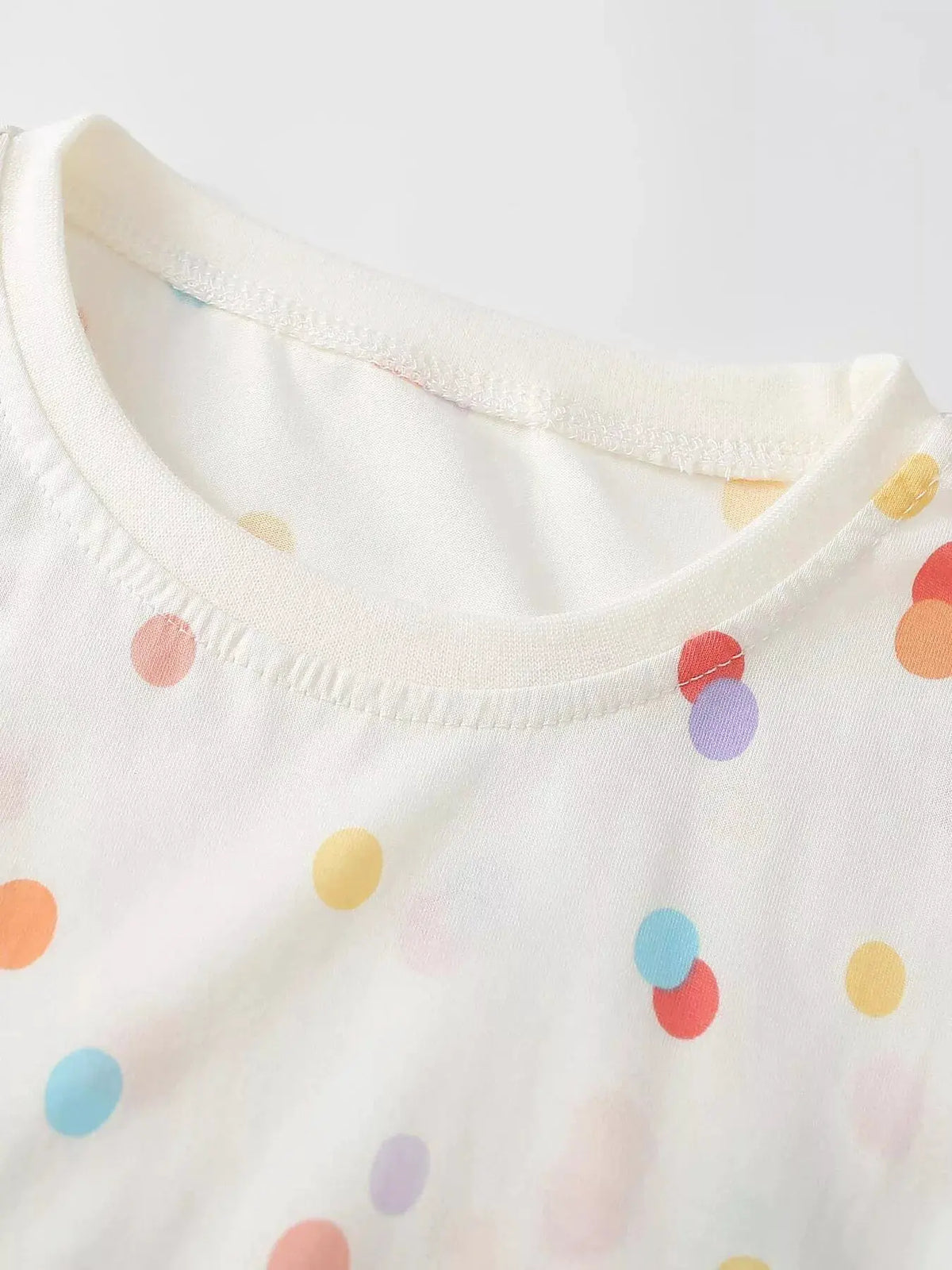 Children's Polka Dot Bag Applique T-Shirt by Trendsi