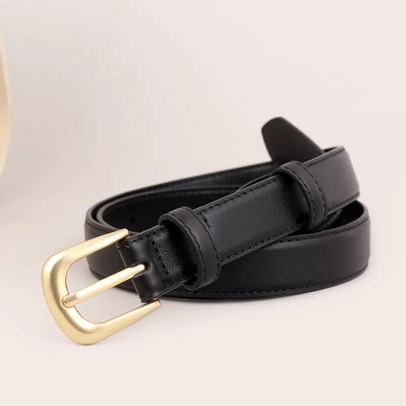 Classic Leather Belt with Golden Buckle by Trendsi