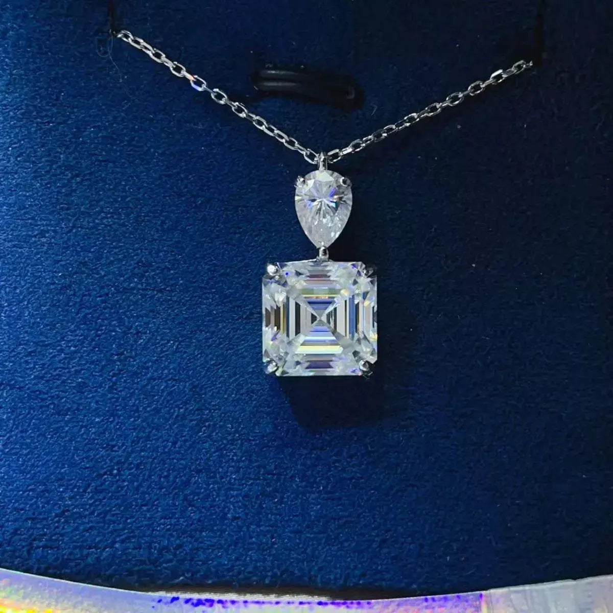 5.8 Carat Moissanite 925 Sterling Silver Pendant Necklace by Partner Labels