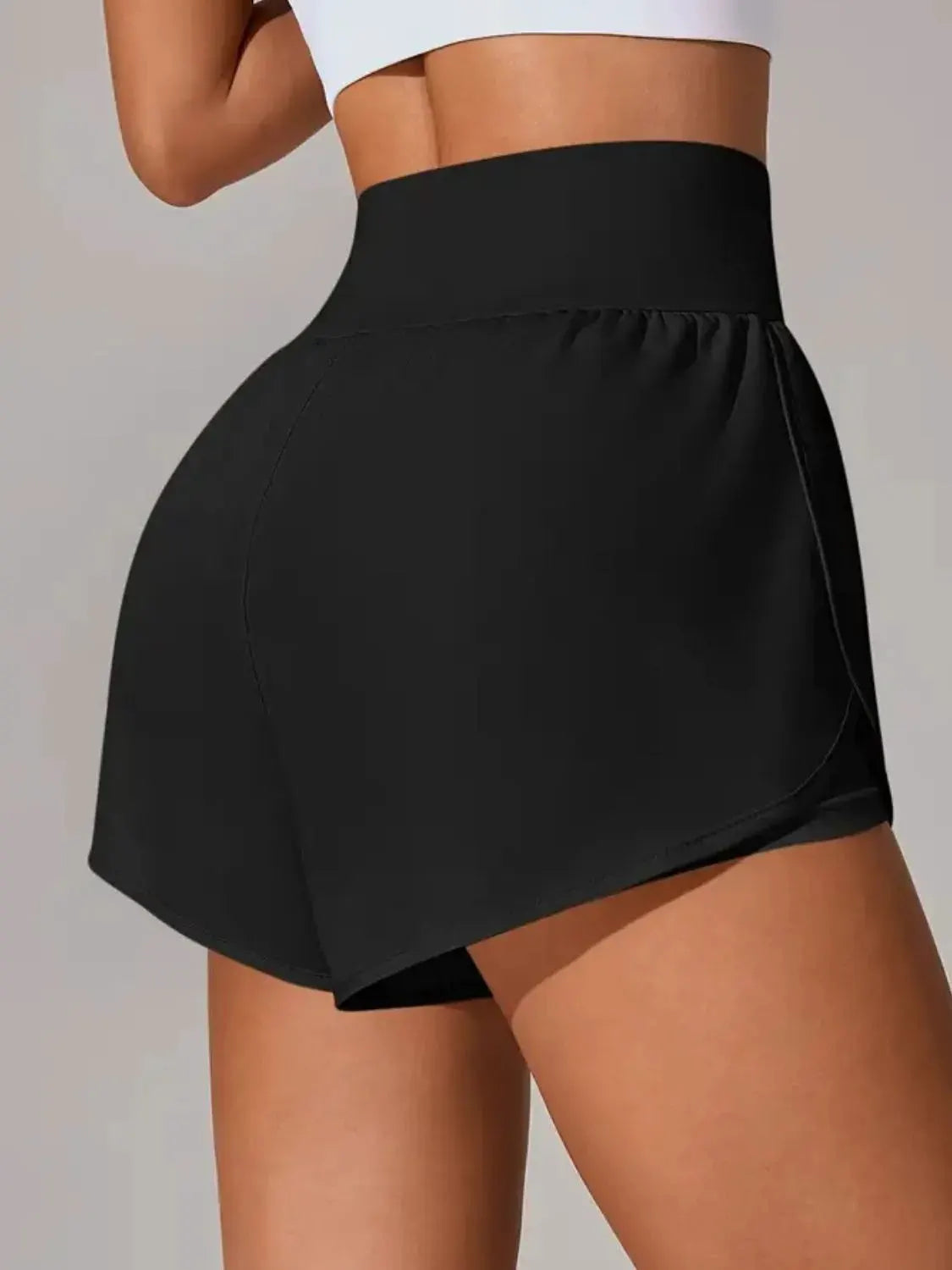 Pocketed High Waist Active Shorts by Partner Label