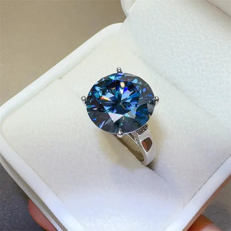 10 Carat 925 Sterling Silver Moissanite Ring by Partner Label