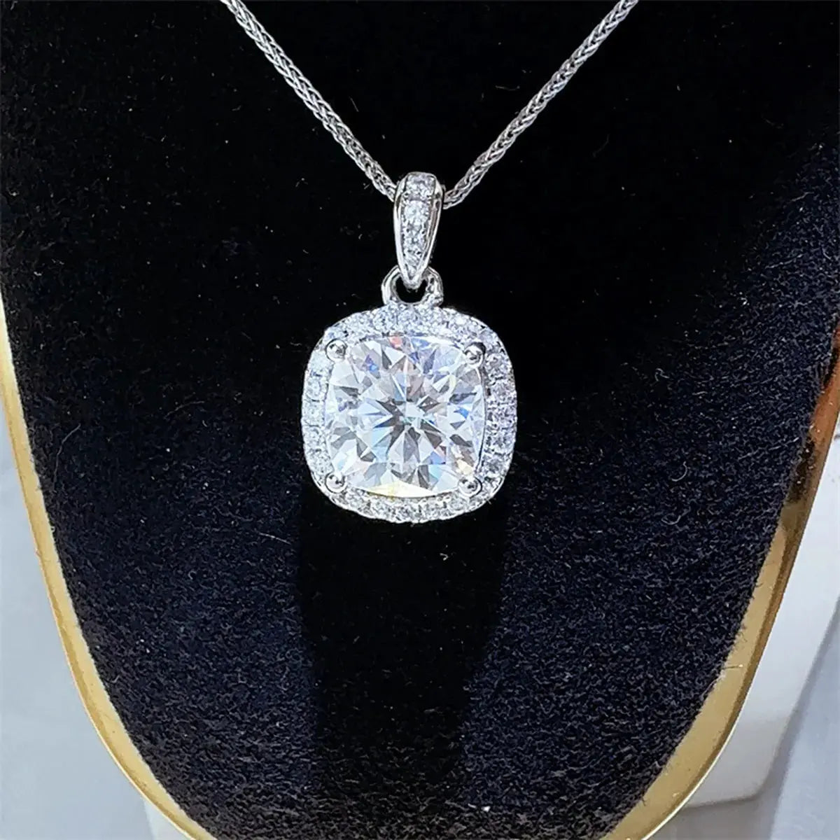 5 Carat Moissanite 925 Sterling Silver Necklace by Partner Labels