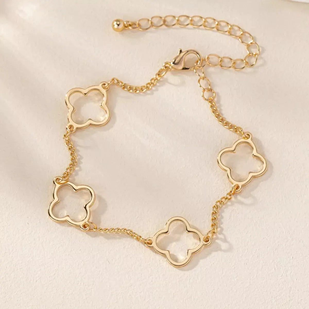 18K Gold-Plated Four Leaf Clover Bracelet by Partner Label