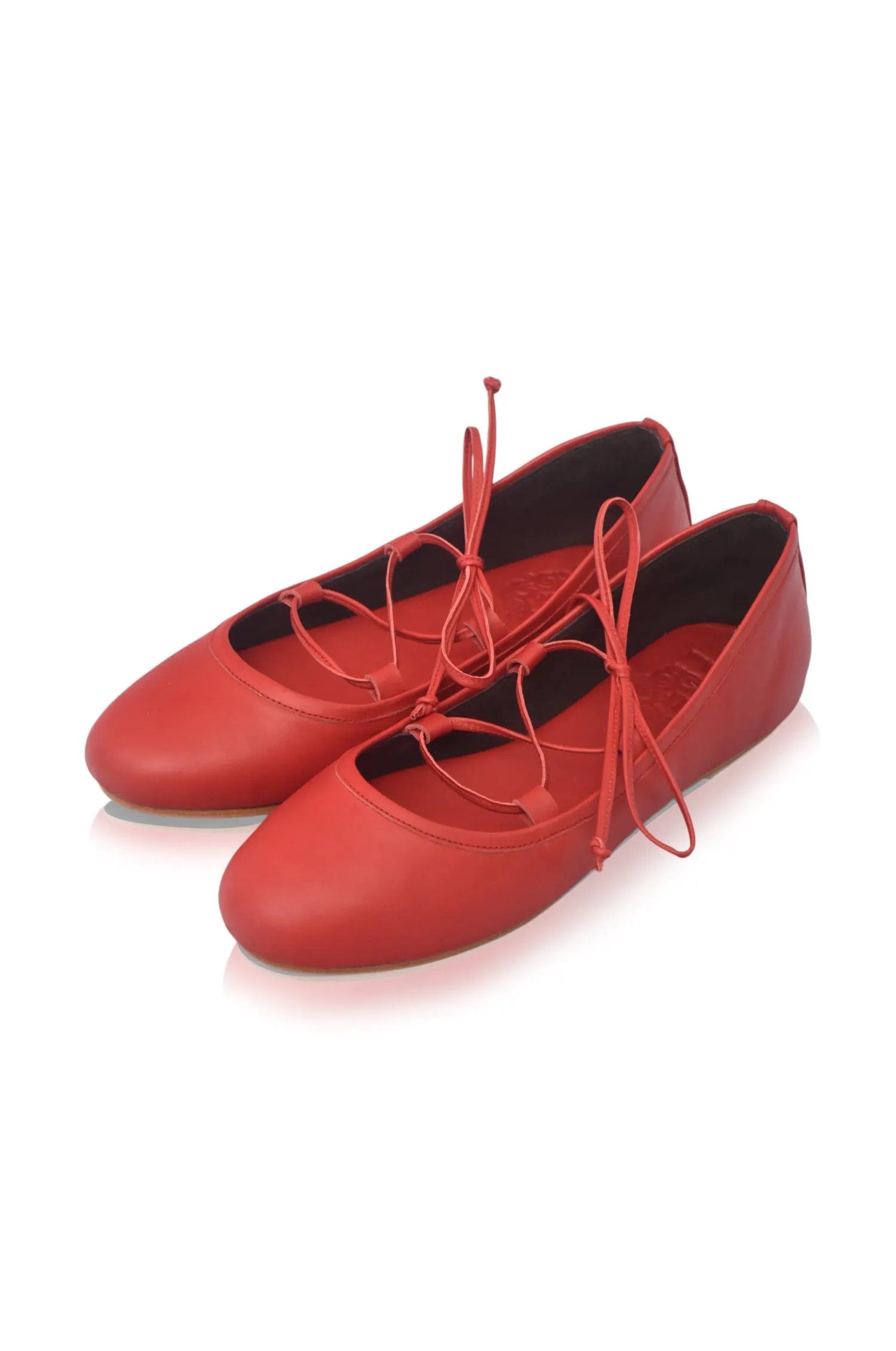 Ballerine Lace-Up Leather Flats by ELF