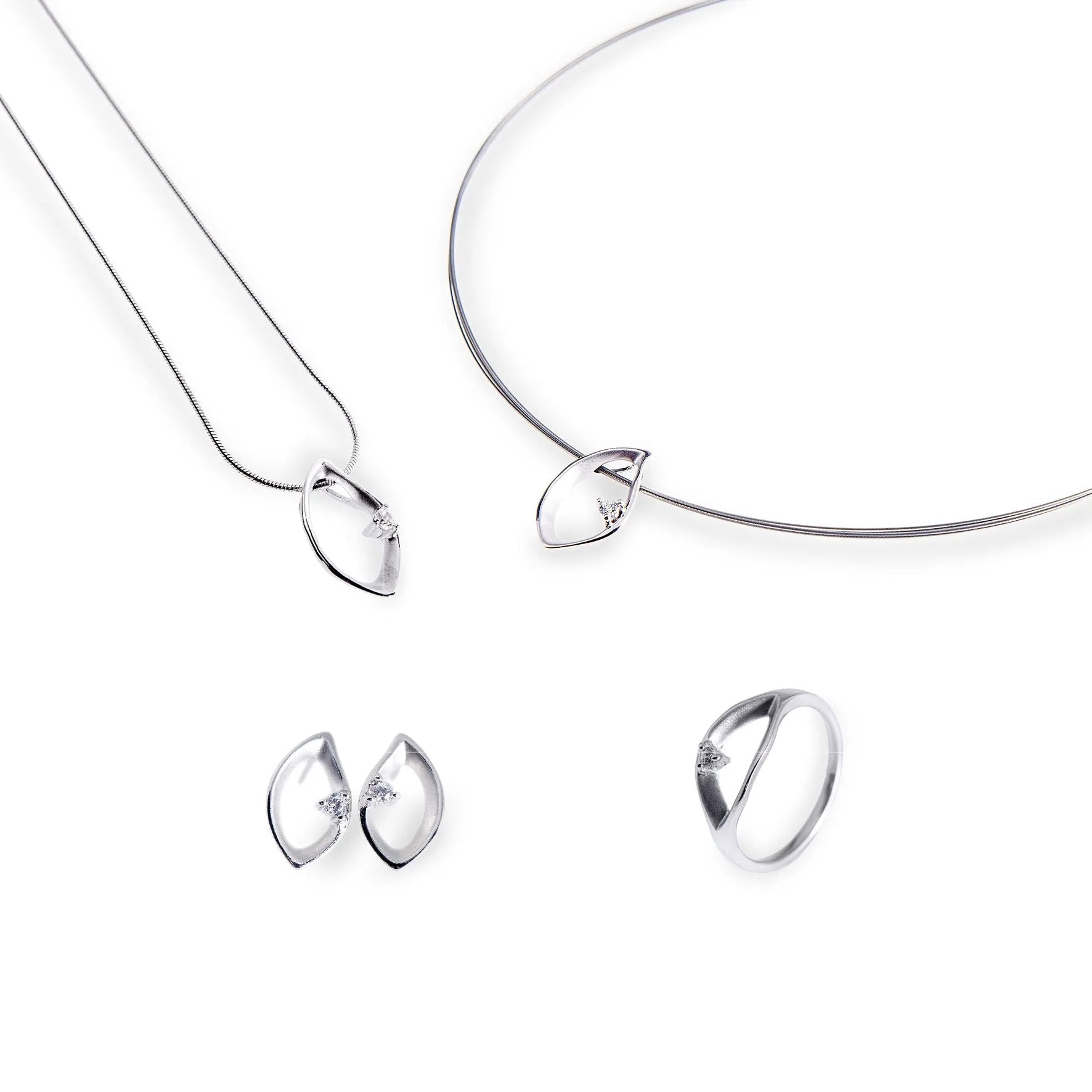 Gala Design Collier Blue Oyster J0196 by Jwls4u