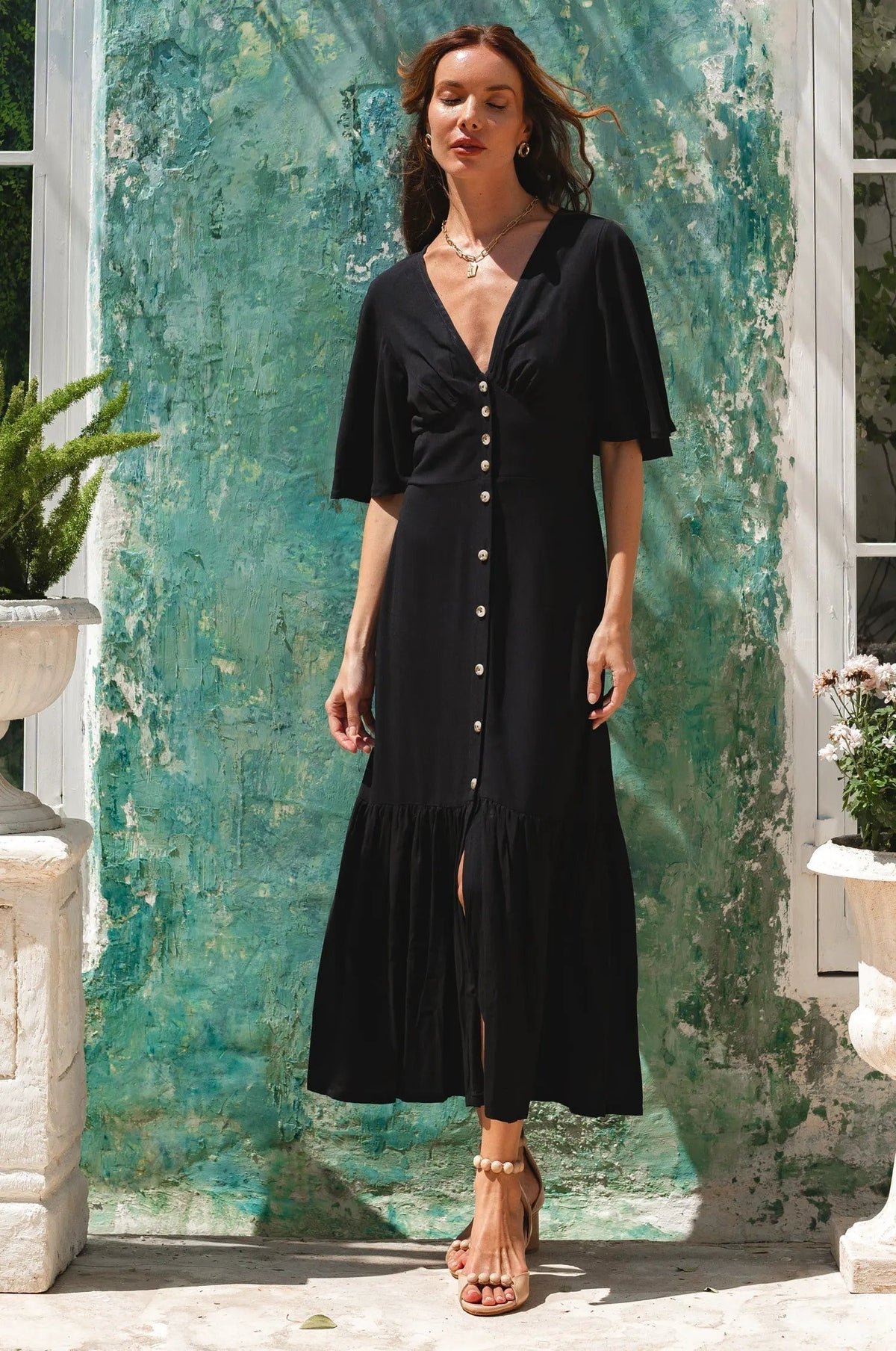 Donna Button Down Midi Dress by ELF