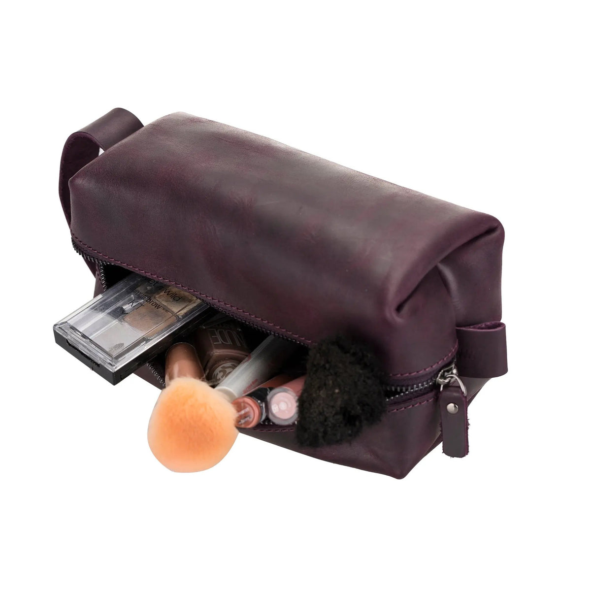 Eve Leather Dopp Kit, Medium by TORONATA