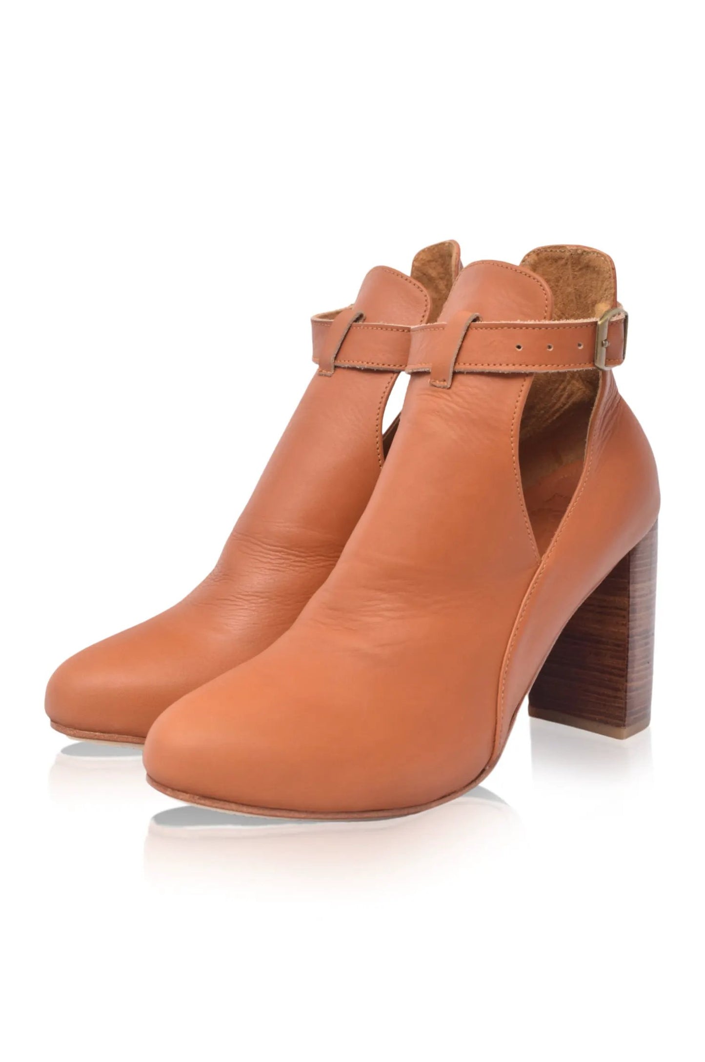 Everlast Wooden Heel Leather Booties by ELF