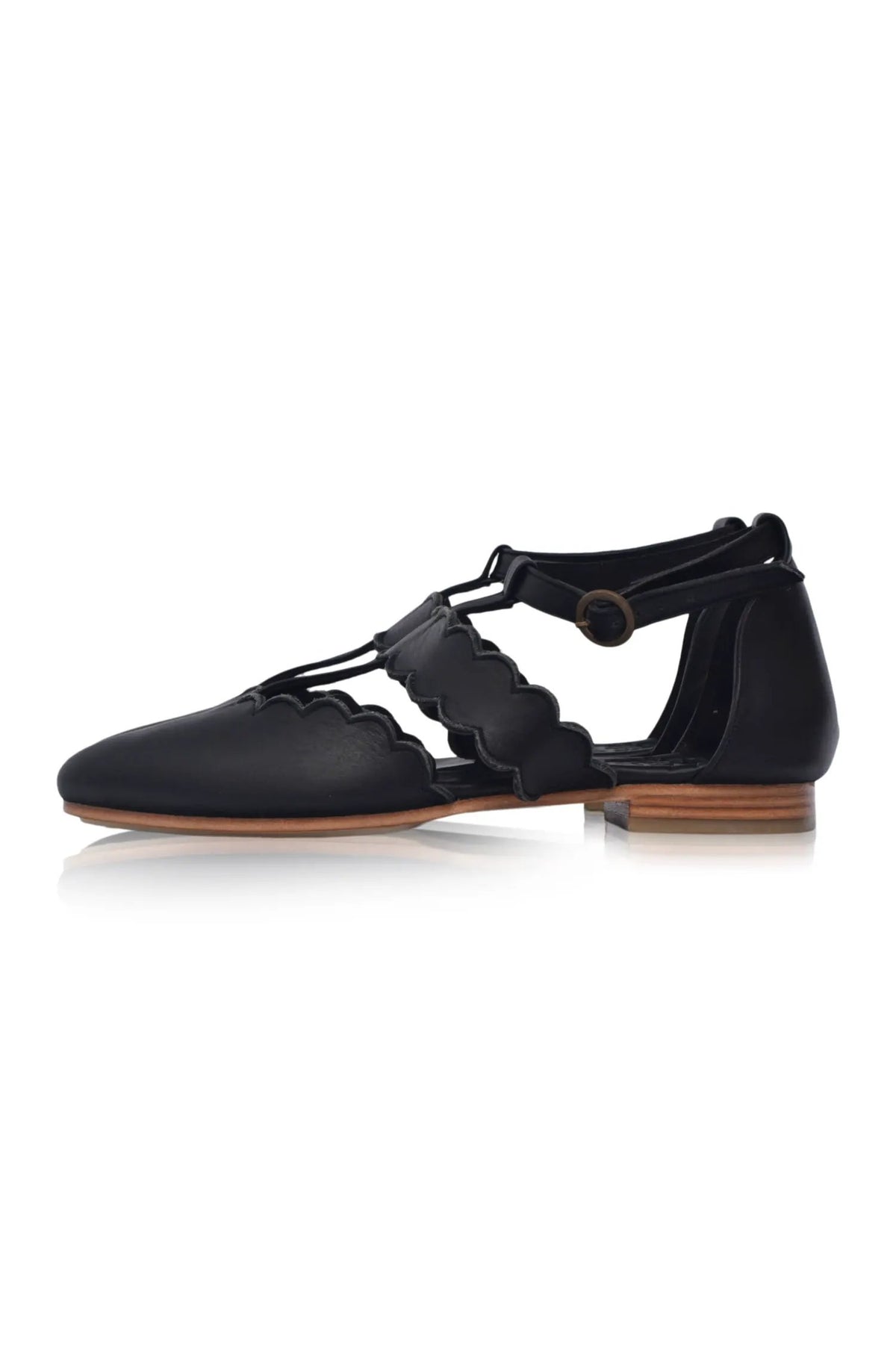 Gardenia Scalloped Pointed Toe Flats by ELF