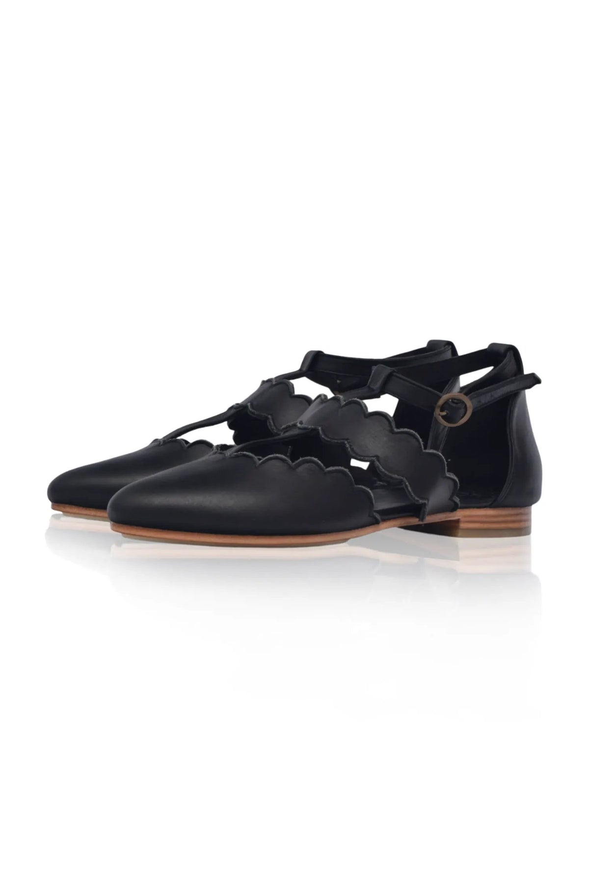 Gardenia Scalloped Pointed Toe Flats by ELF