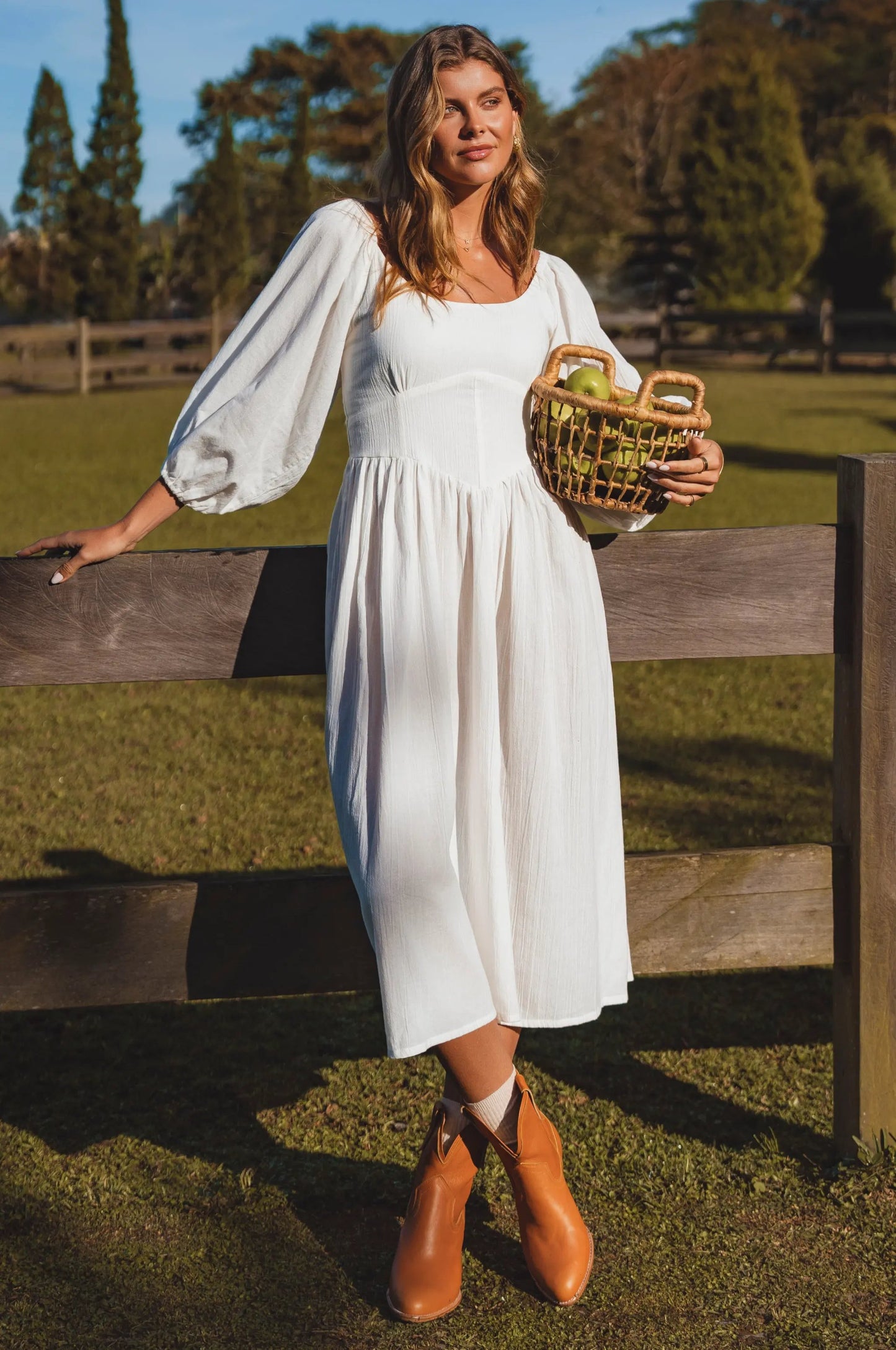 Genevieve Puff Sleeve Midi Dress by ELF