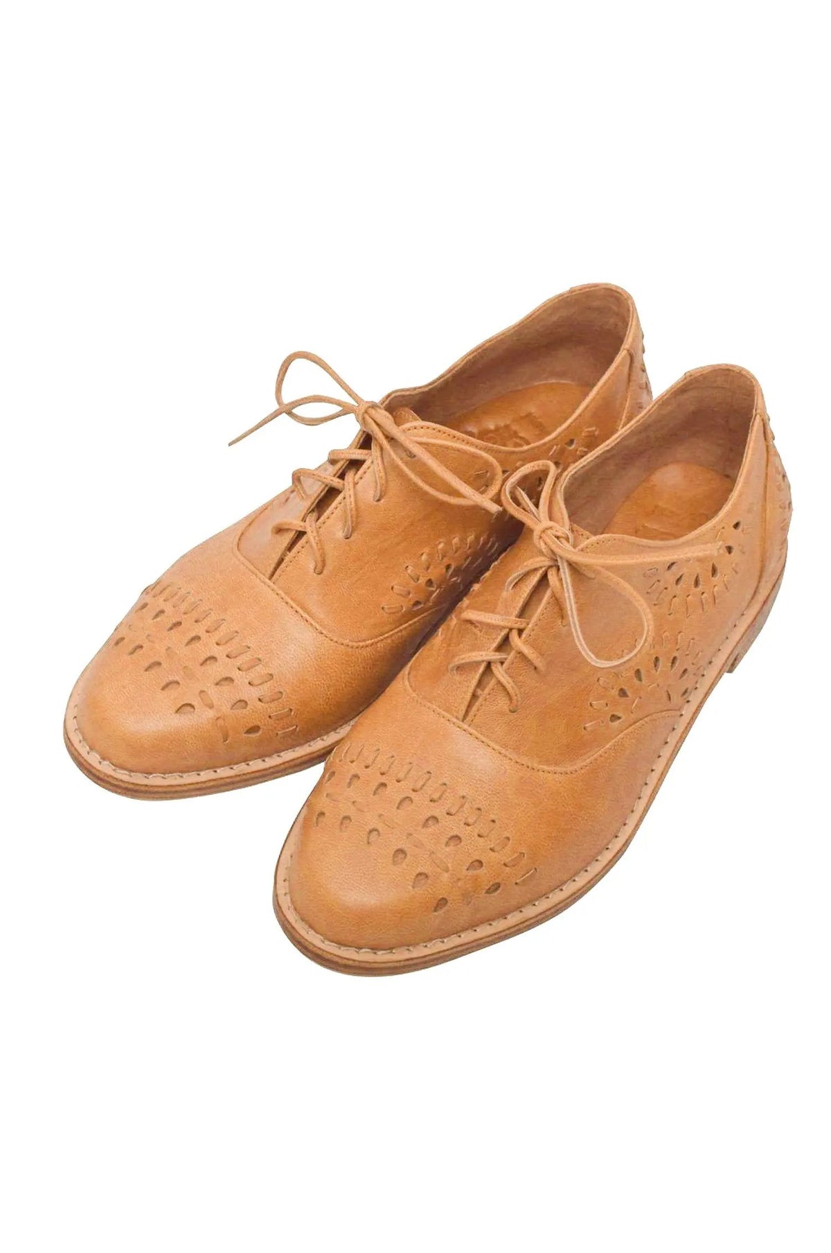 Heartbreak Leather Oxfords by ELF